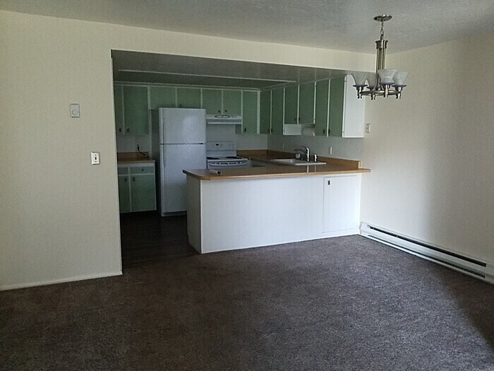 Building Photo - 2916 Plumtree Dr