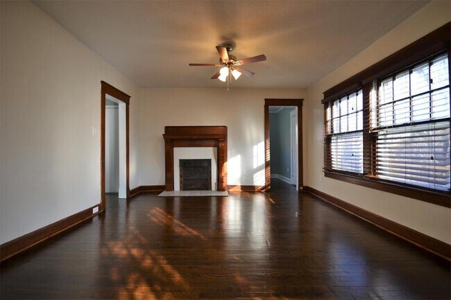 Foto del edificio - 3812 Wyoming St