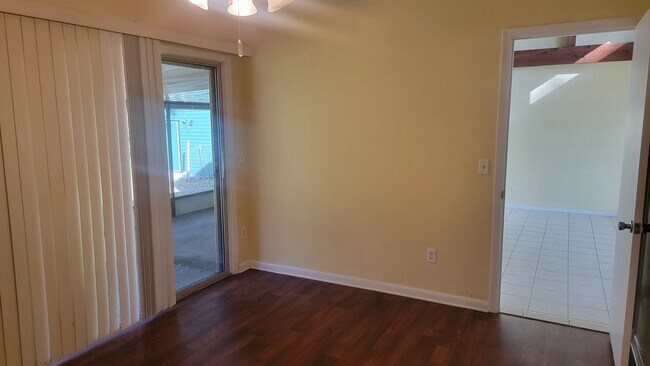 Foto del edificio - 5805 West Blvd