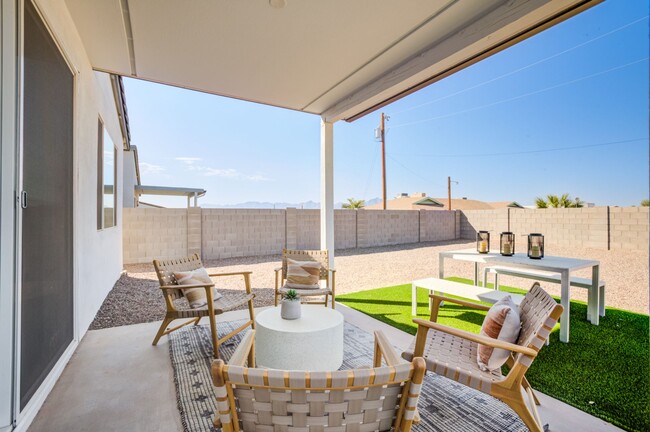 Foto del edificio - Brand New 3 Bedroom Home in Phoenix - Now ...