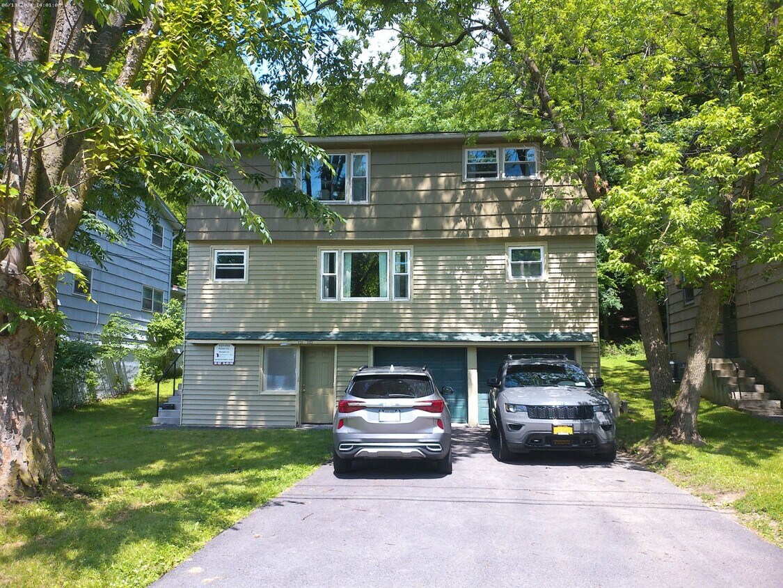 Primary Photo - Available 06/01/2026 Newly Renovated 2nd F...