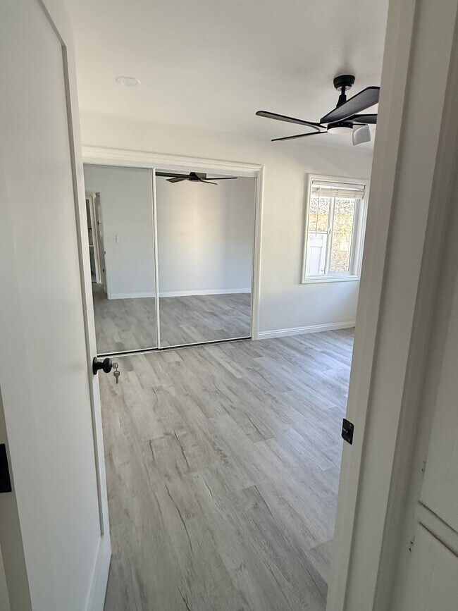 Dormitorio - 1 - 4258 W 101st St