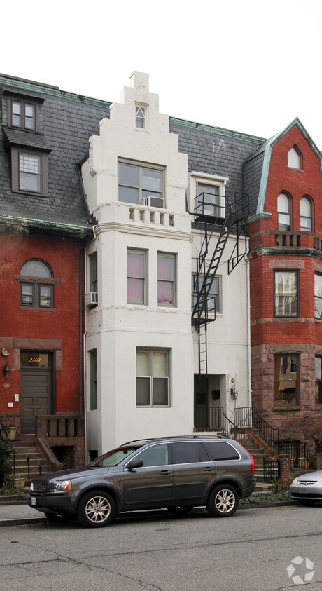 Primary Photo - 2112 O St NW