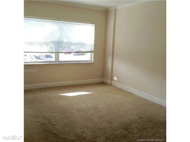Foto del edificio - 2900 NE 30th St