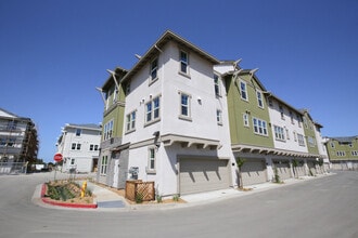Building Photo - 838 Galt Ter
