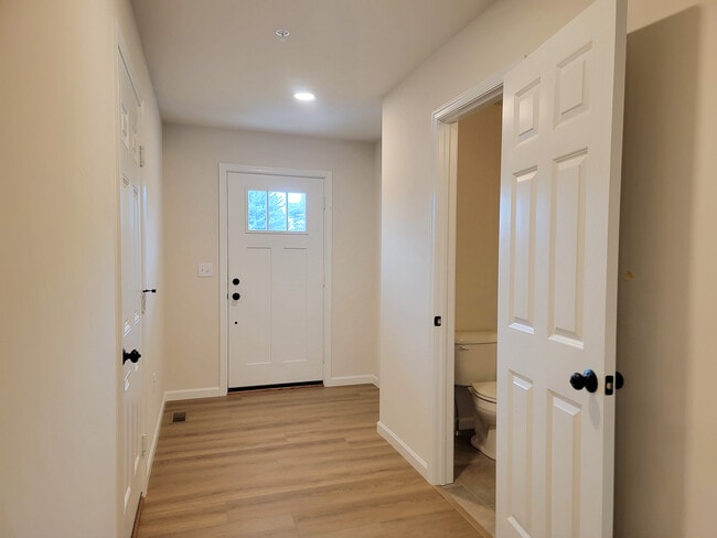 Building Photo - 149 Beech Tree Ct
