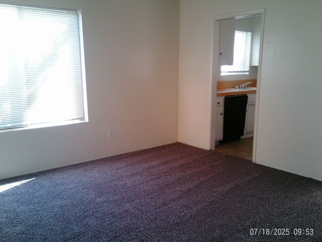 Building Photo - 1818 Hasti Acres Dr