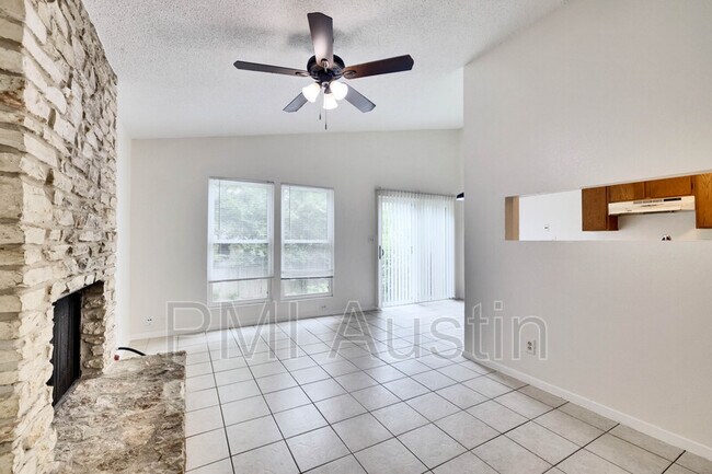Building Photo - 925 Fieldwood Dr