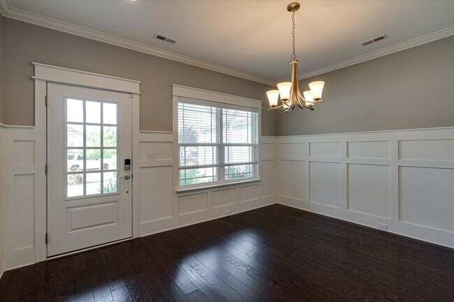 Foto del edificio - 3 bedroom home in Creekside at Hampton Meadows!