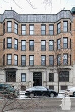 Building Photo - 635 W Oakdale Ave