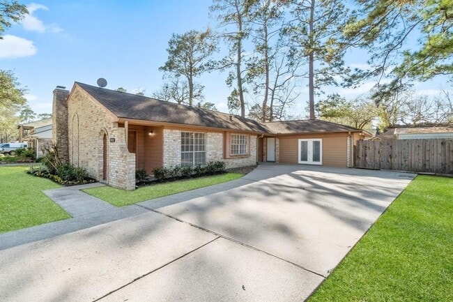 Foto del edificio - 29031 Elmwood Dr