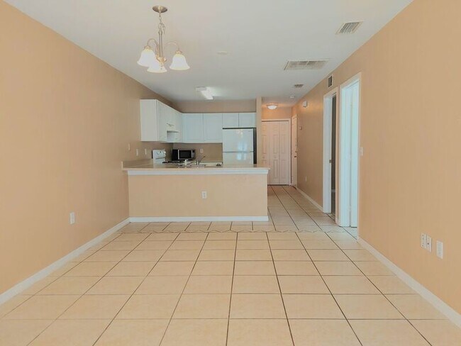 Foto del edificio - 1014 Fox Lake Dr