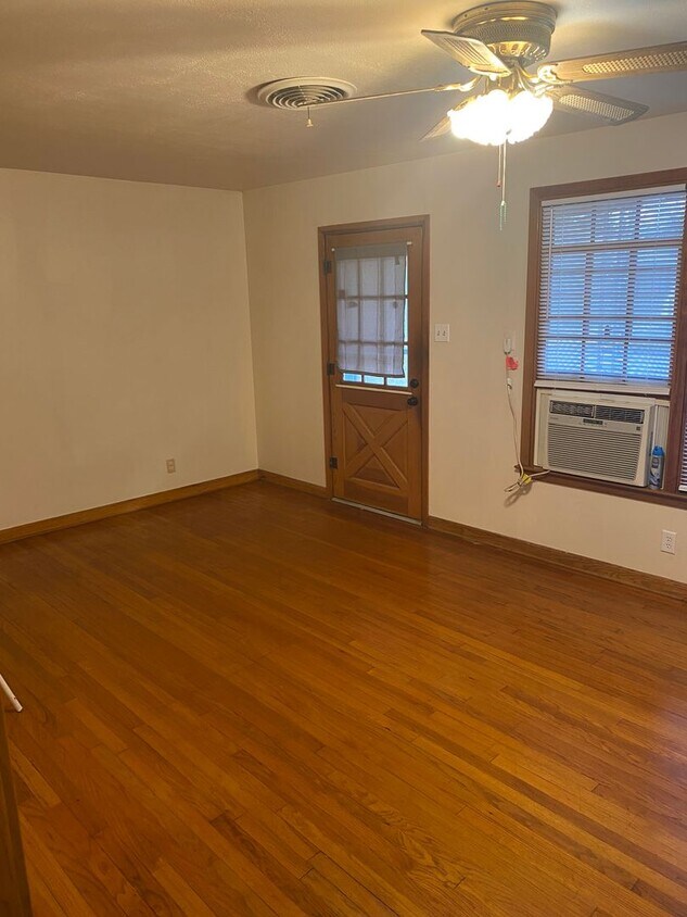 HOME FOR RENT Lake Charles Alquileres en Lake Charles, LA