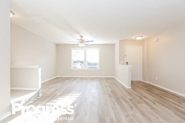 Building Photo - 5517 Cedar Ash Crossing
