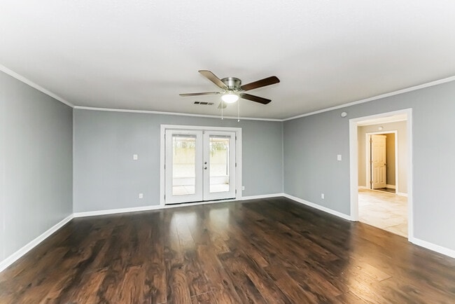 Building Photo - 658 Partridge Ln