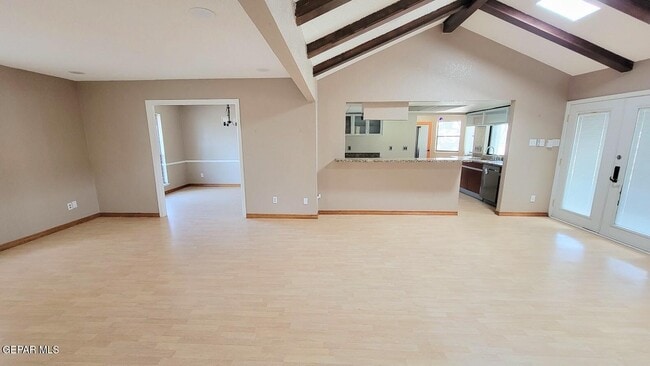 Building Photo - 6836 Orizaba Ave