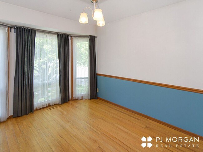 Foto del edificio - 16911 N Circle