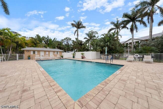 Foto del edificio - 3051 Sandpiper Bay Cir