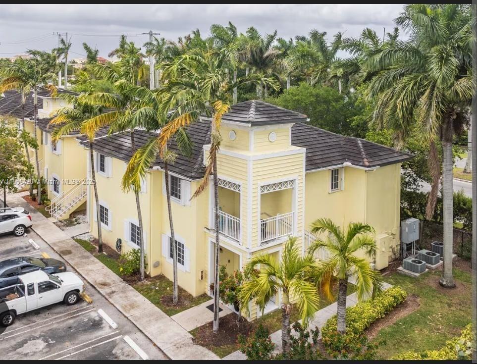 Foto del edificio - 2610 NE 3rd Dr