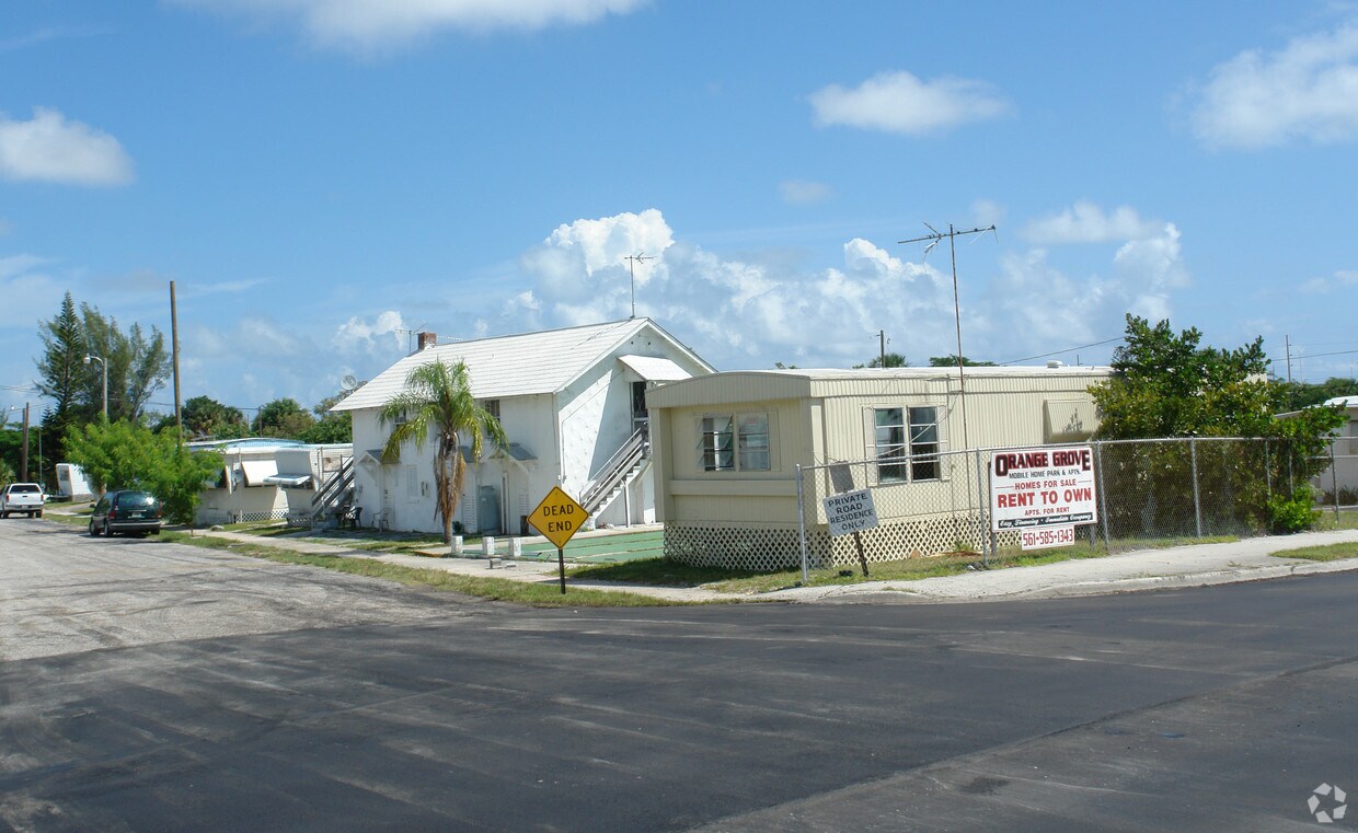 Orange Grove Mobile Home Park Apartments Lake Worth, FL