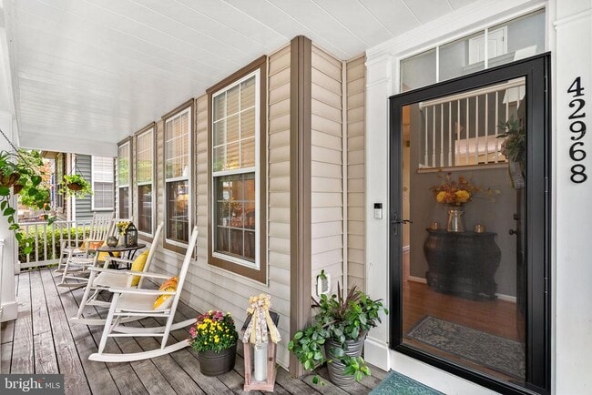 Building Photo - 42968 Chesterton St