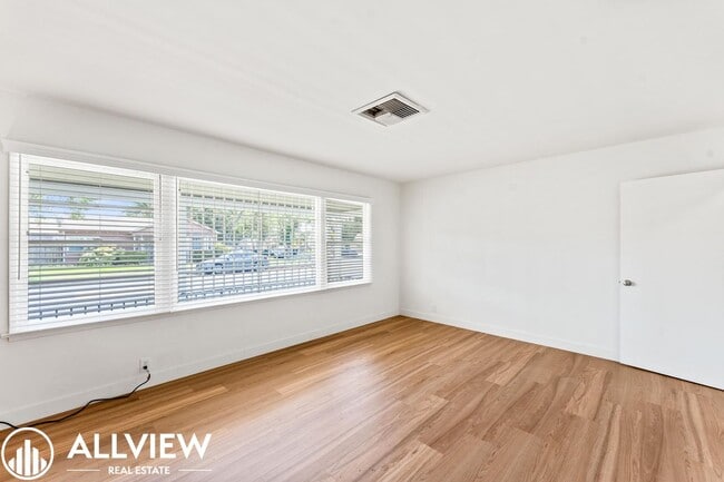 Building Photo - Stylishly Renovated Santa Ana Gem – 4-Bedroom Single-Story with Modern Upgrades & RV Parking