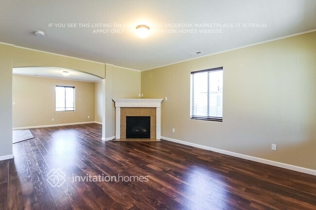 Building Photo - 1319 Daffodil Ave NE