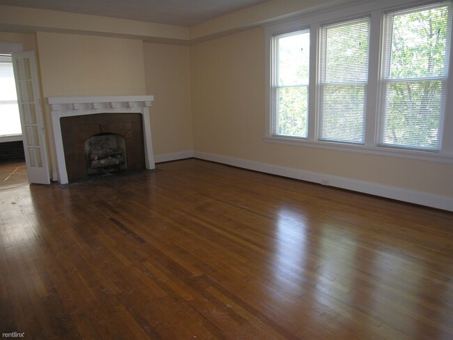 Building Photo - 2 br, 1 bath House - 2606 Madison Rd