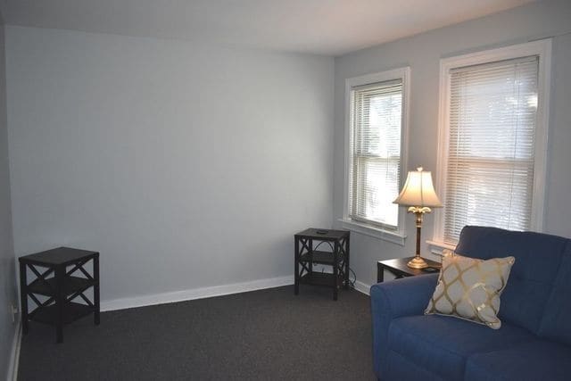 Building Photo - 1626 Lunt Ave