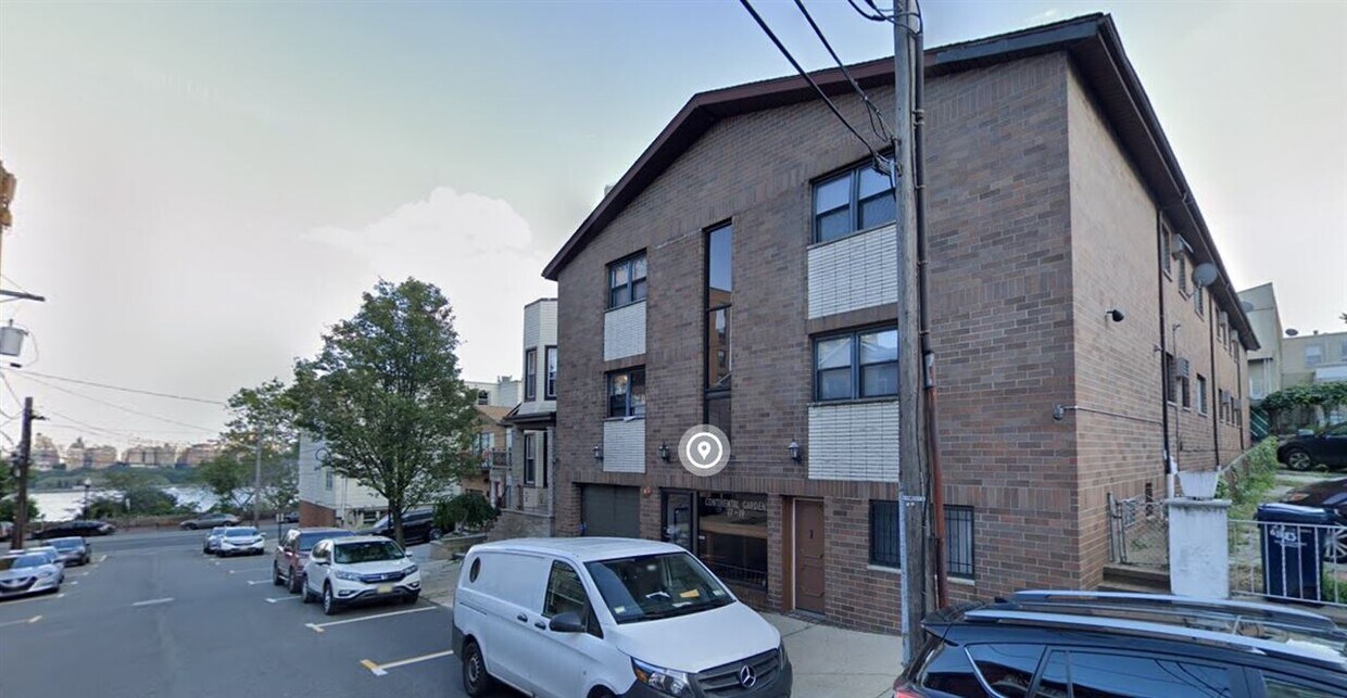 171919 68th St Unit 5, Guttenberg, NJ 07093 Condo for Rent in