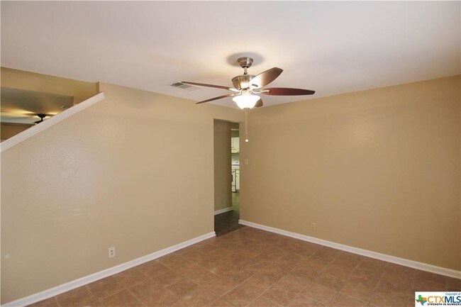 Building Photo - 1070 Stone Hollow