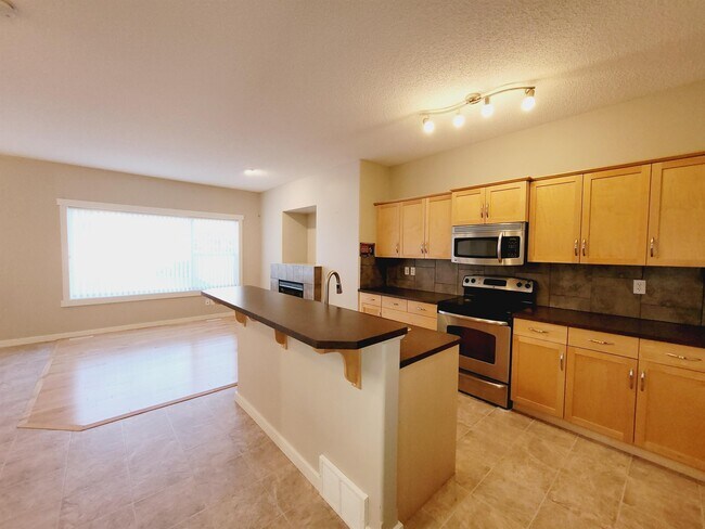 Building Photo - 6127 Stinson Way NW