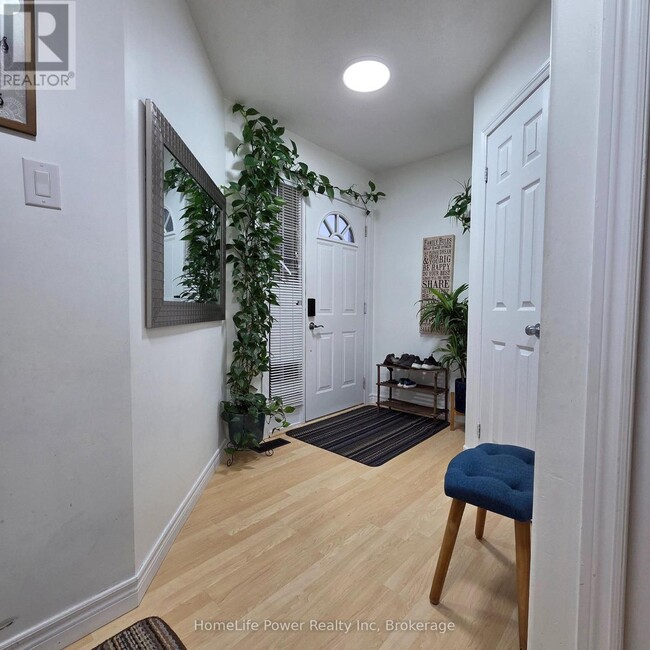 Photo du bâtiment - 23 Schueller St