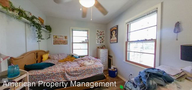 Foto del edificio - 3 br, 2 bath House - 2004 Anderson Ave