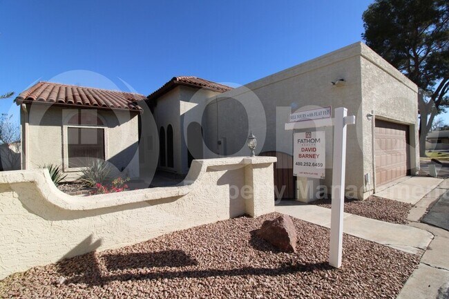 Foto del edificio - 1301 W Rio Salado Pkwy