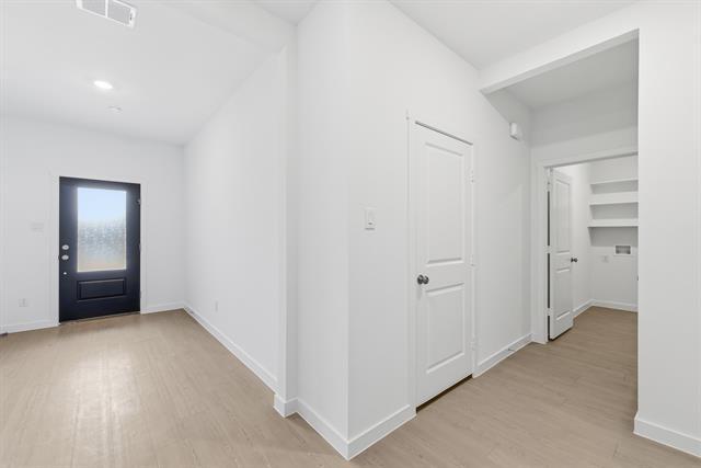 Foto del edificio - 4916 Ascot Way