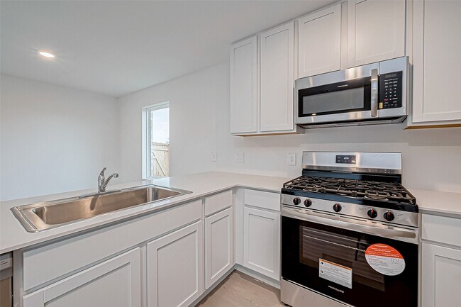 Foto del edificio - 719 Falling Cave Dr