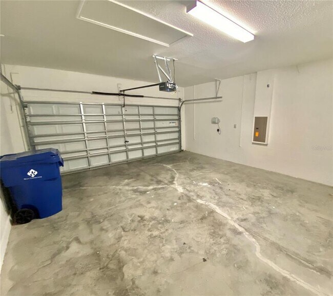 Foto del edificio - 21036 Wistful Yearn Dr