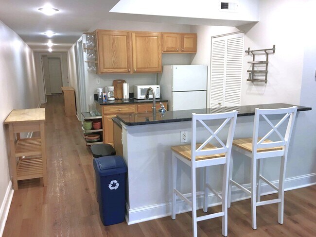 Kitchen / Hallway - 1721 Euclid St NW