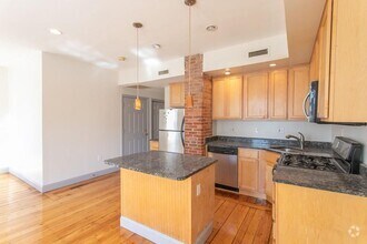 Building Photo - 127 Marcella St