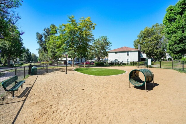 Building Photo - The Park Apartments