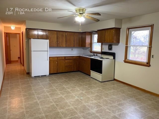 Building Photo - 17 Rockledge Dr