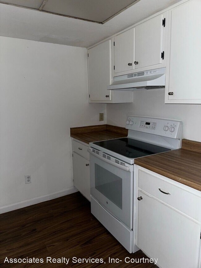 Building Photo - 2 br, 2 bath House - 7017 SW 44th Ave Unit B