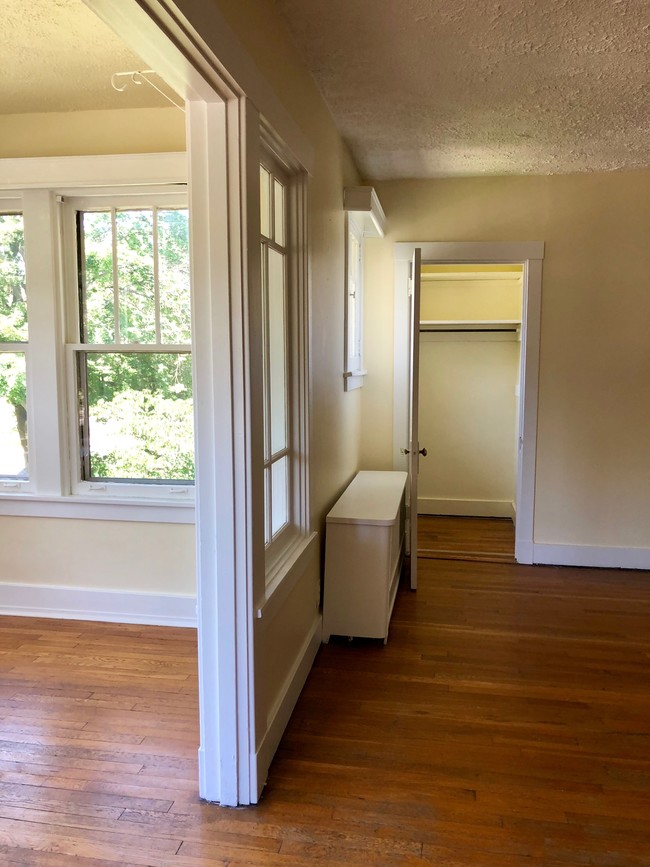 Living/sun room with closet - 211 East End Ave