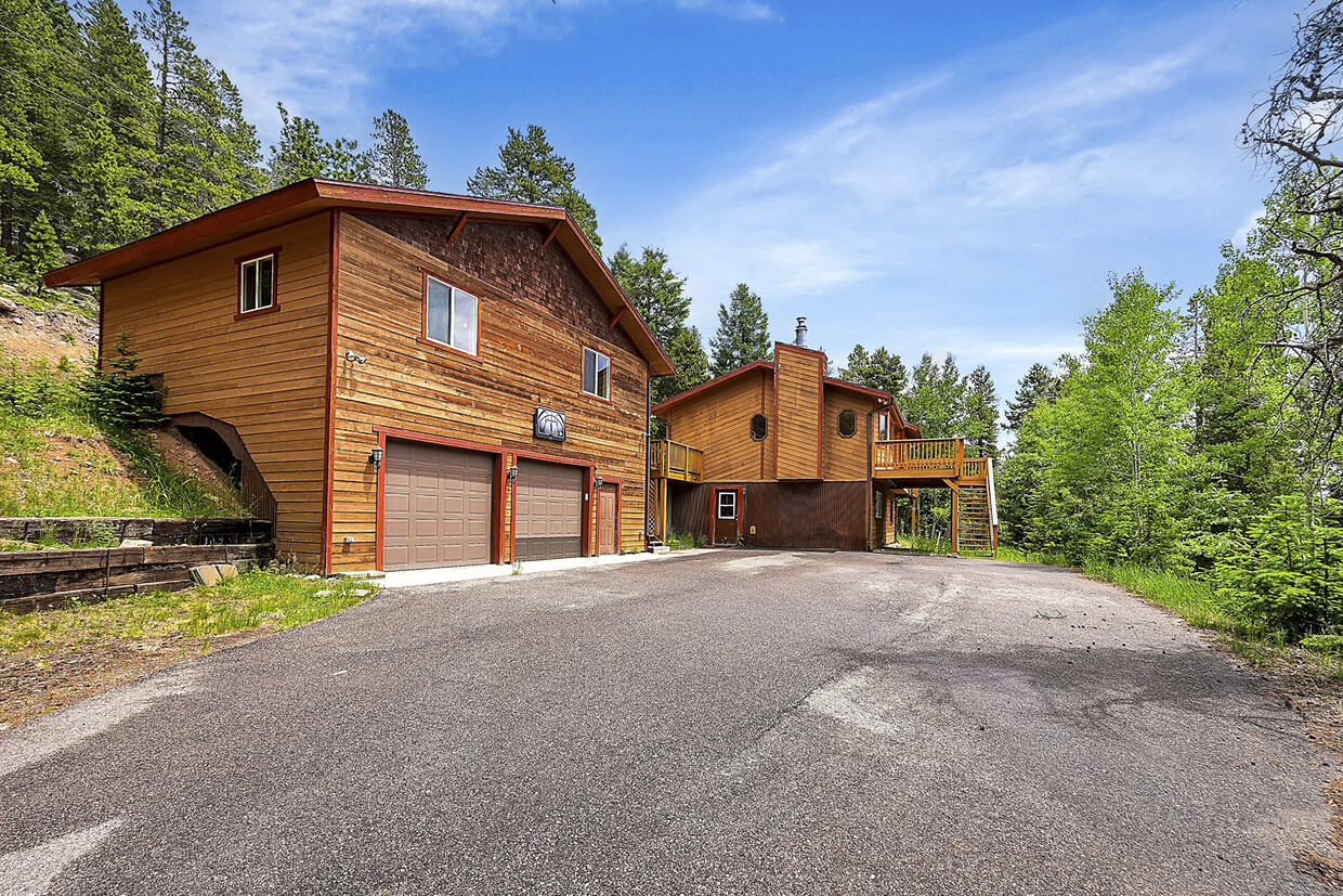 Foto principal - 11072 Conifer Mountain Rd