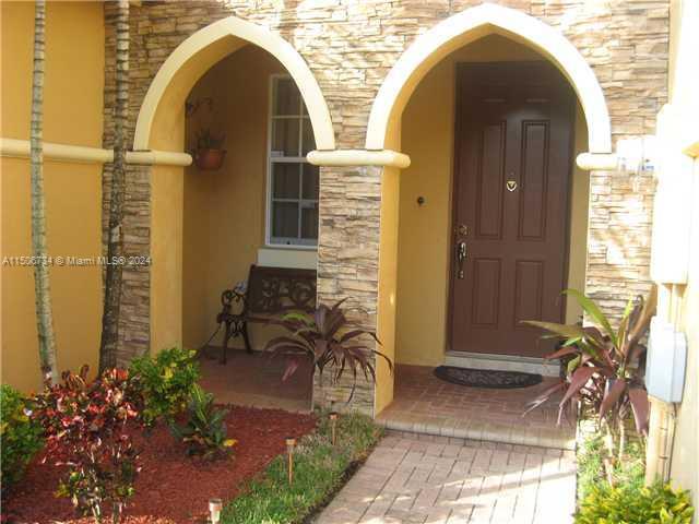 Foto del edificio - 832 SW 154th Path