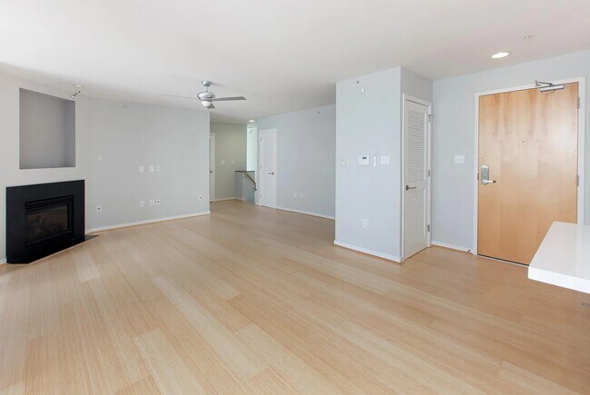 Foto del edificio - 3208 Pierce St