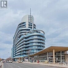 Building Photo - 2885-2885 Bayview Ave
