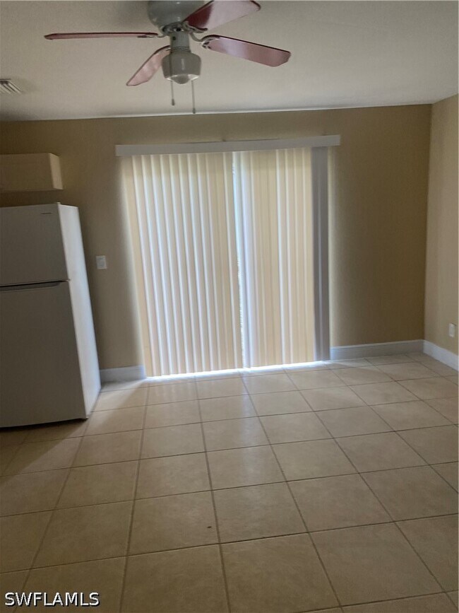 Foto del edificio - 2702 Robin Ave S