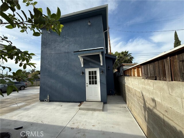 Foto del edificio - 20953 Saticoy St